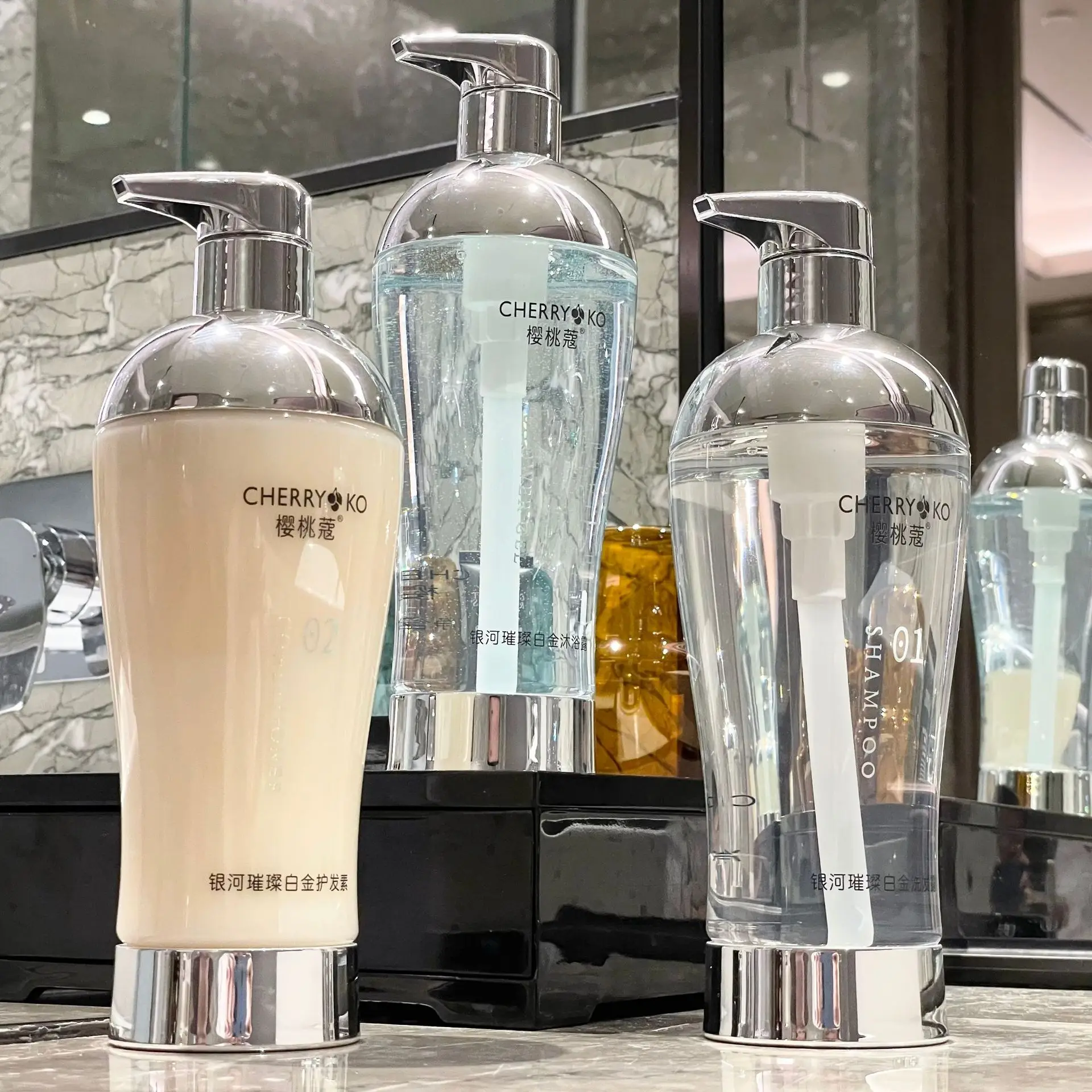 Glimmering Galaxy Гель для душ – обзор и цена Perfume Fragrance Shampoo